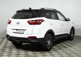 Подержанный автомобиль Hyundai Creta 2021 года (5 фото)