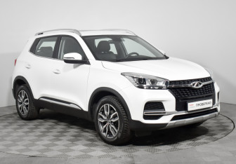 Подержанный автомобиль Chery Tiggo 4 2022 года (3 фото)