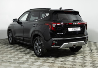 Подержанный автомобиль Kia Seltos 2024 года (7 фото)