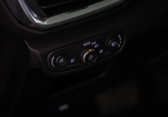 Подержанный автомобиль Chevrolet TrailBlazer 2021 года (20 фото)