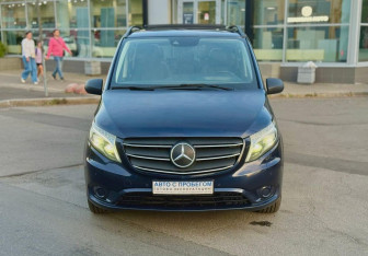 Подержанный автомобиль Mercedes-Benz Vito 2021 года (2 фото)