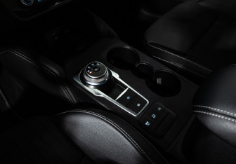 Подержанный автомобиль Ford Focus Hatchback 2021 года (19 фото)