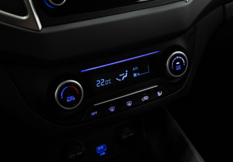 Подержанный автомобиль Hyundai Creta 2021 года (16 фото)