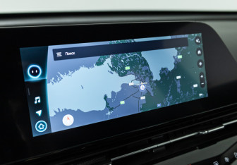 Подержанный автомобиль Omoda C5 2024 года (18 фото)