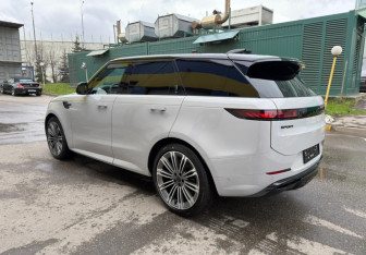 Новый Land Rover Range Rover Sport 2026 (4 фото)