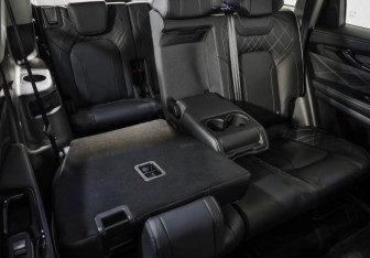 Подержанный автомобиль Exeed VX 2023 года (33 фото)