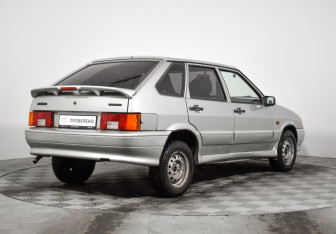 Подержанный автомобиль LADA (ВАЗ) 2114 2006 года (5 фото)