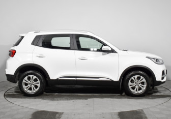 Подержанный автомобиль Chery Tiggo 4 2020 года (4 фото)