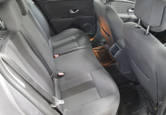 Подержанный автомобиль Renault Megane Hatchback 2009 года (13 фото)