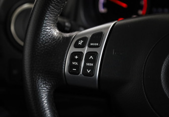 Подержанный автомобиль Suzuki SX4 Hatchback 2011 года (12 фото)