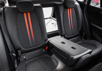 Подержанный автомобиль BMW X1 2019 года (29 фото)