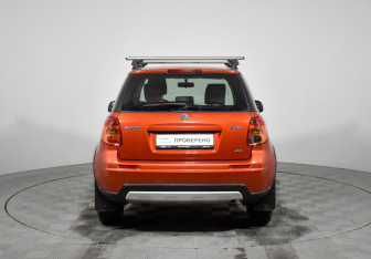 Подержанный автомобиль Suzuki SX4 Hatchback 2012 года (6 фото)