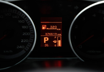 Подержанный автомобиль Mitsubishi Outlander 2008 года (23 фото)