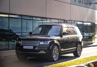 Подержанный автомобиль Land Rover Range Rover 2016 года (3 фото)