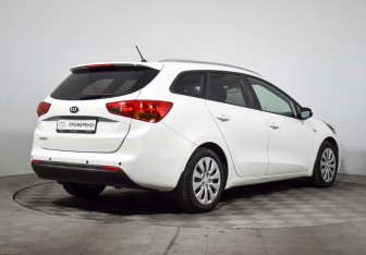 Подержанный автомобиль Kia Ceed Wagon 2016 года (5 фото)