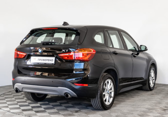 Подержанный автомобиль BMW X1 2018 года (5 фото)