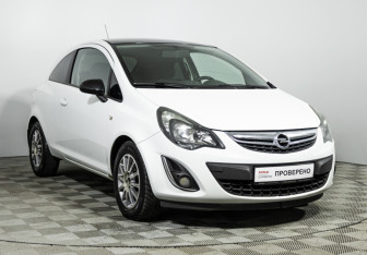 Подержанный автомобиль Opel Corsa 2012 года (3 фото)