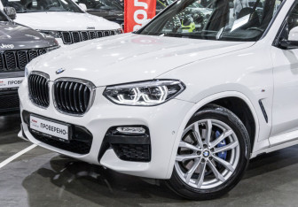 Подержанный автомобиль BMW X3 2019 года (2 фото)