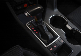 Подержанный автомобиль Kia Sportage 2020 года (17 фото)