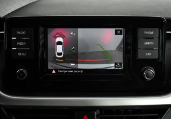 Подержанный автомобиль Skoda Rapid Liftback 2020 года (18 фото)