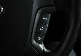 Подержанный автомобиль Kia Magentis 2009 года (12 фото)