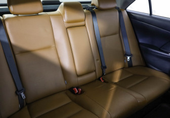 Подержанный автомобиль Toyota Camry Sedan 2017 года (29 фото)