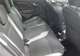 Подержанный автомобиль LADA (ВАЗ) XRAY 2016 года (13 фото)