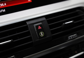 Подержанный автомобиль BMW X3 2019 года (15 фото)