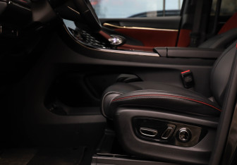 Подержанный автомобиль GAC M8 2024 года (25 фото)