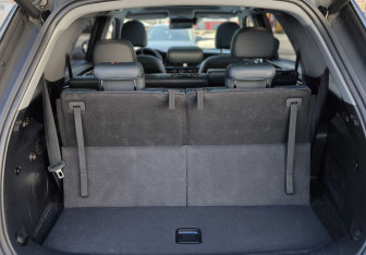 Подержанный автомобиль Changan CS95 2023 года (28 фото)