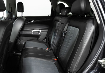 Подержанный автомобиль Opel Antara 2012 года (10 фото)