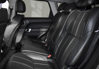 Подержанный автомобиль Land Rover Range Rover Sport 2017 года (13 фото)