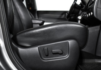 Подержанный автомобиль Nissan X-Trail 2007 года (15 фото)