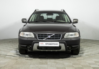 Подержанный автомобиль Volvo XC70 2007 года (2 фото)