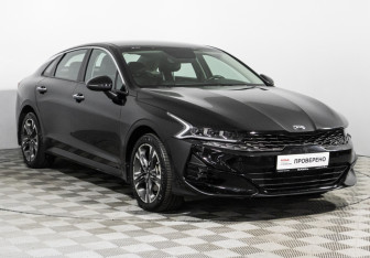 Подержанный автомобиль Kia K5 2021 года (3 фото)