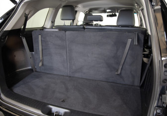 Подержанный автомобиль Toyota Highlander 2014 года (15 фото)