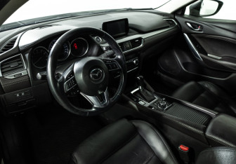 Подержанный автомобиль Mazda 6 Sedan 2015 года (11 фото)