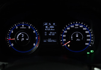 Подержанный автомобиль Hyundai i40 Sedan 2016 года (12 фото)