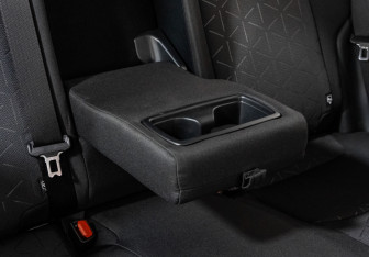 Подержанный автомобиль Toyota RAV4 2020 года (28 фото)