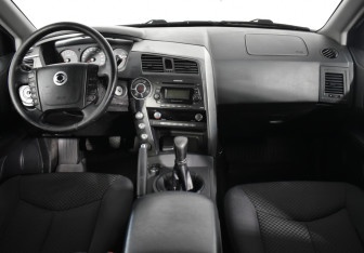 Подержанный автомобиль SsangYong Kyron 2014 года (11 фото)