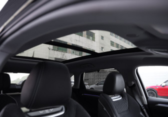 Подержанный автомобиль Wey Coffee 01 2023 года (33 фото)