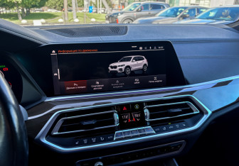 Подержанный автомобиль BMW X5 2019 года (19 фото)