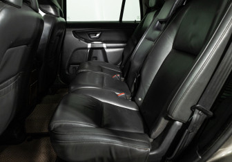 Подержанный автомобиль Volvo XC90 2008 года (10 фото)