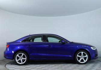 Подержанный автомобиль Audi A3 Sedan 2017 года (4 фото)