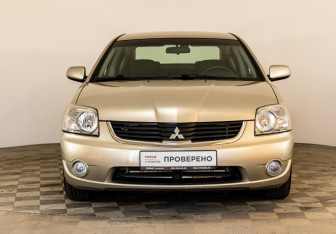 Подержанный автомобиль Mitsubishi Galant Sedan 2007 года (2 фото)