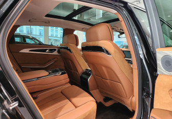 Новый Hongqi H9 2024 (12 фото)