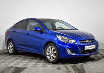 Подержанный автомобиль Hyundai Solaris Sedan 2011 года (3 фото)