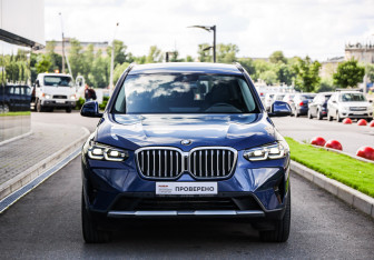 Подержанный автомобиль BMW X3 2021 года (4 фото)