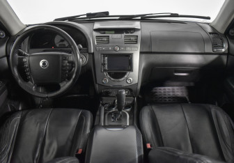 Подержанный автомобиль SsangYong Rexton 2008 года (13 фото)