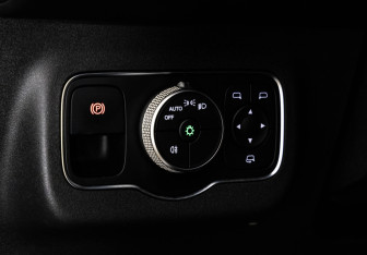 Подержанный автомобиль Exeed RX 2023 года (24 фото)